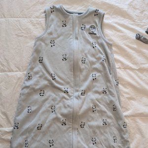 Woolino sleep sack with foot openings